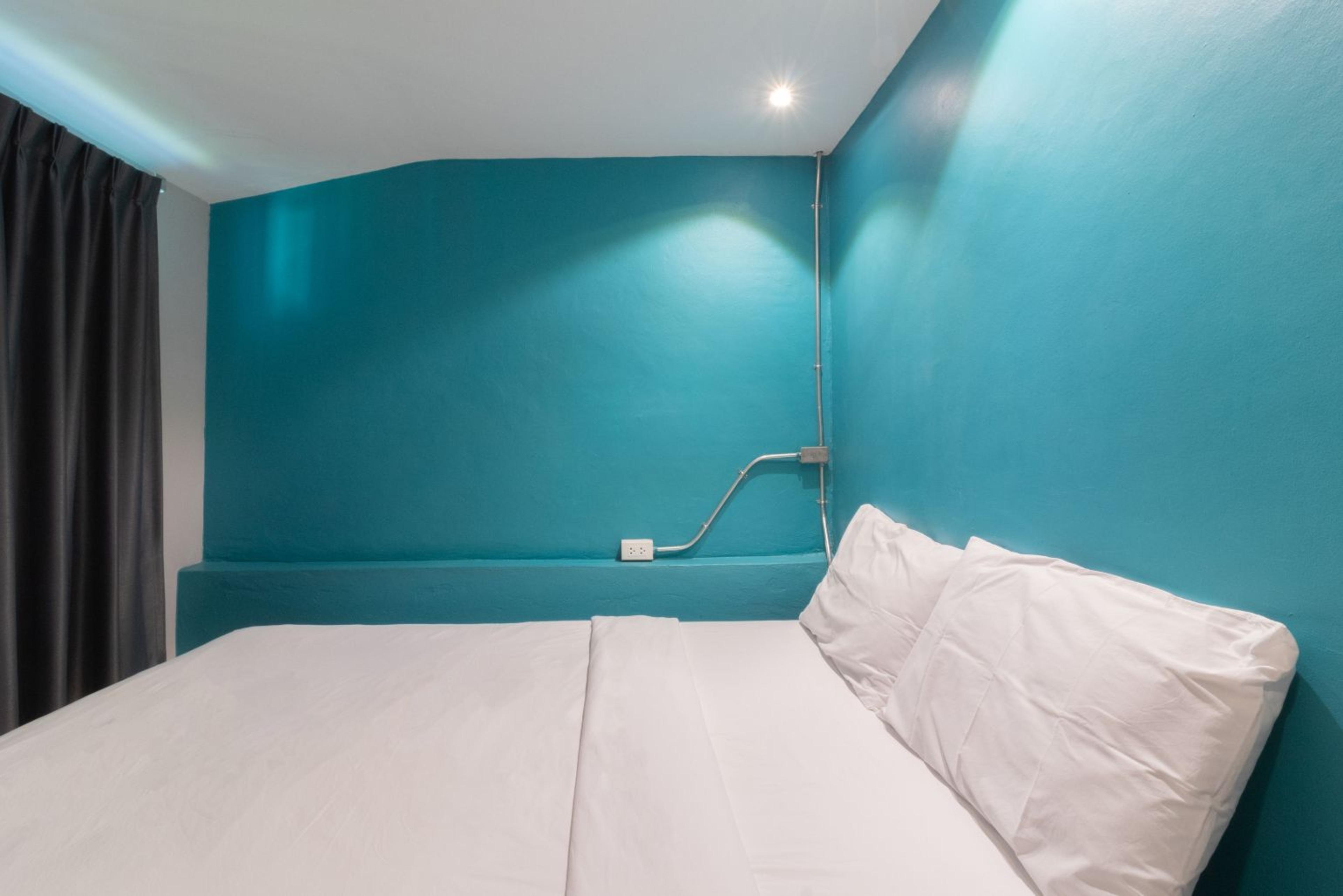 4Share Hostel (Adults Only) Bangkok Exterior photo